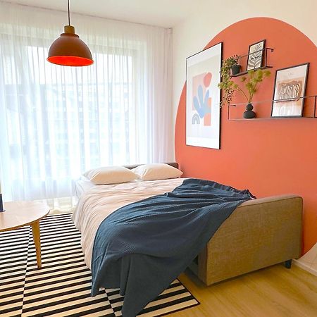 Design Apartment - Balcony, Free Parking, Yoga, 10 Mins To Center, By Gravity Praha Exteriér fotografie